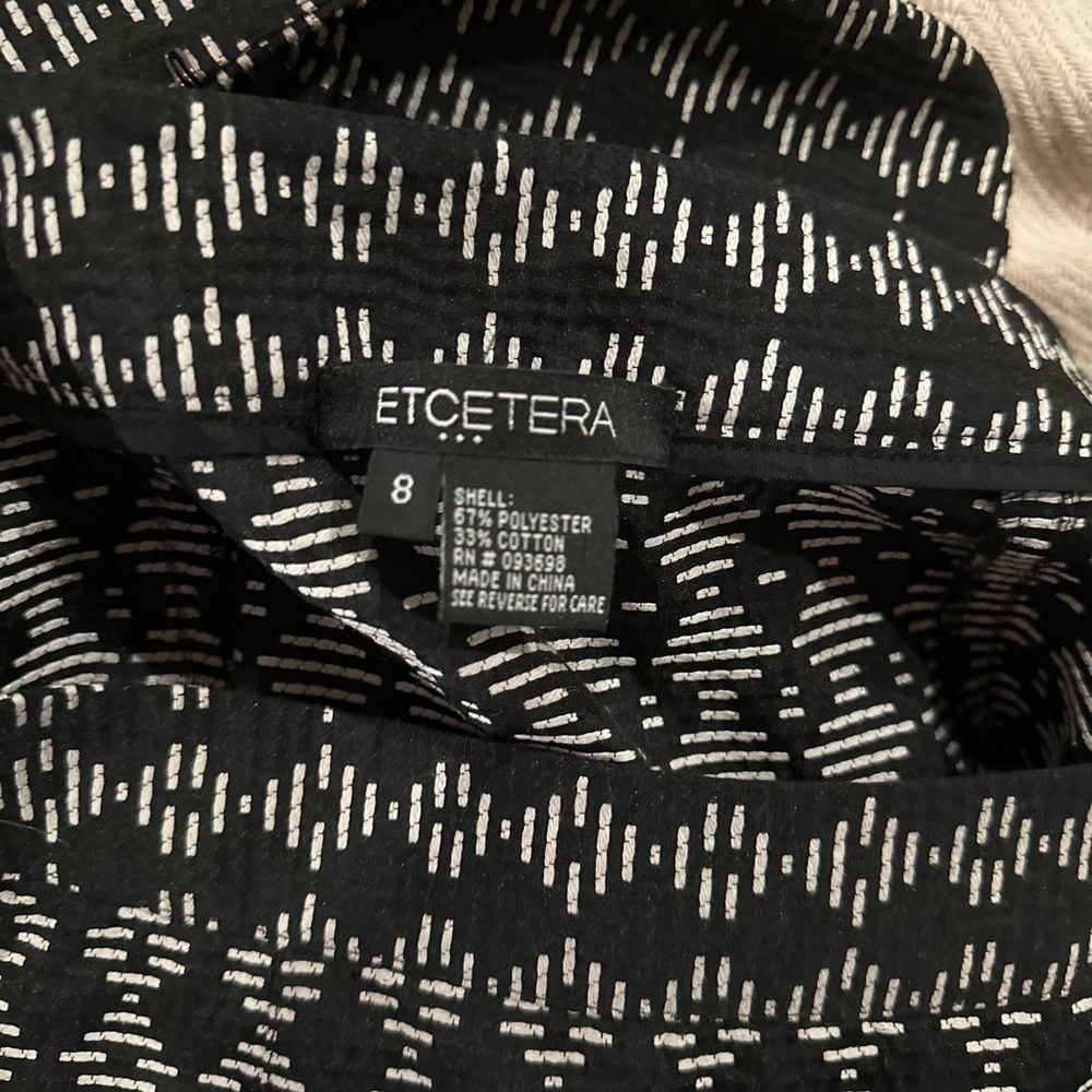 UNIQUE Skirt suit, Black and white patter. Stand out from the crowd. - Picture 6 of 7